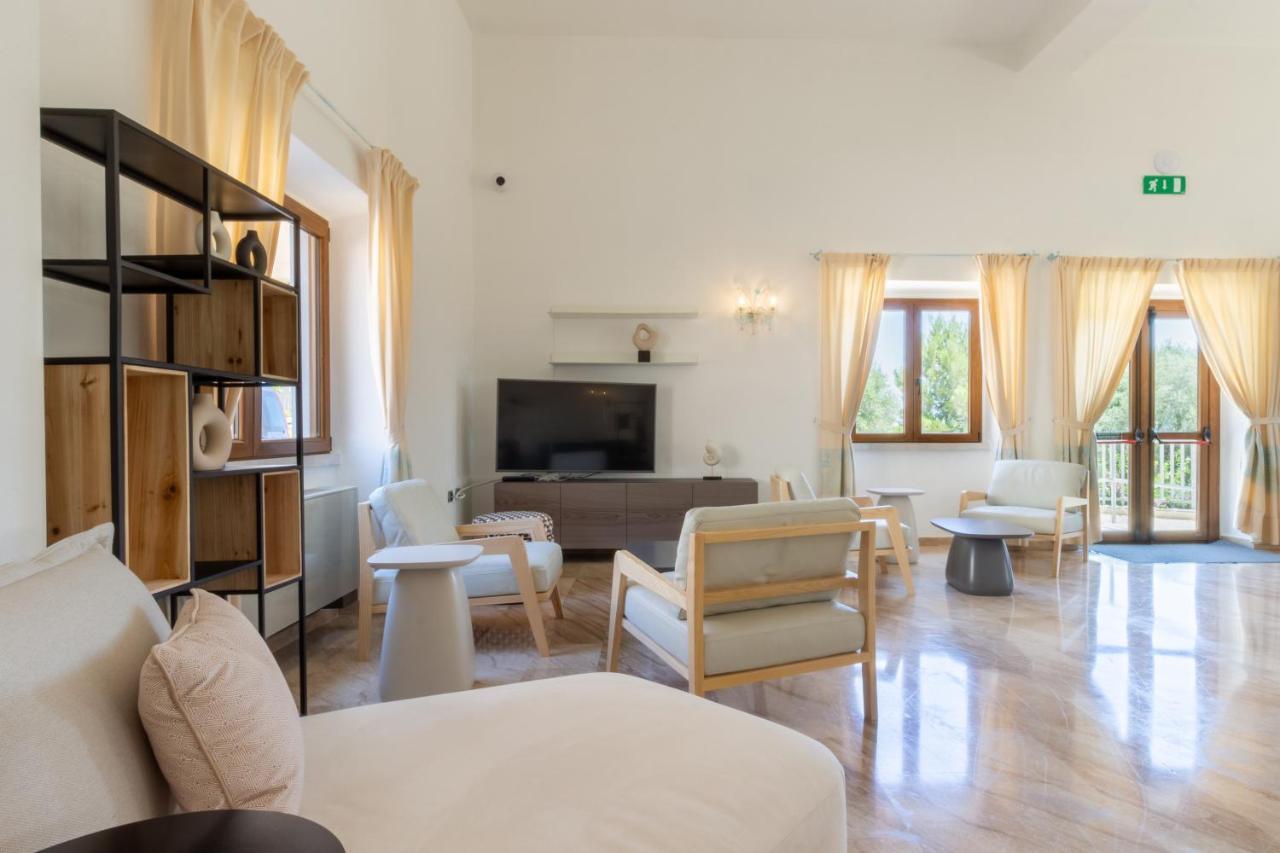 Hotel Brancamaria Cala Gonone Exteriér fotografie