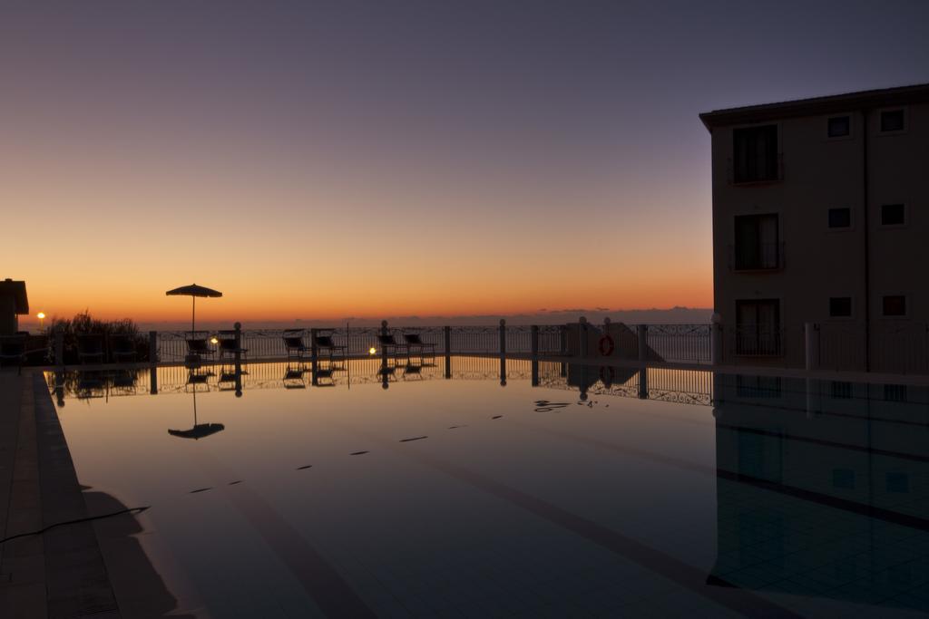 Hotel Brancamaria Cala Gonone Exteriér fotografie